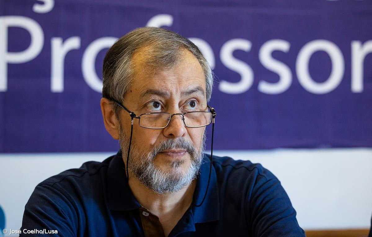 Mais duas decisões judiciais dão razão a docentes que pedem reingresso na CGA – Imagem 1