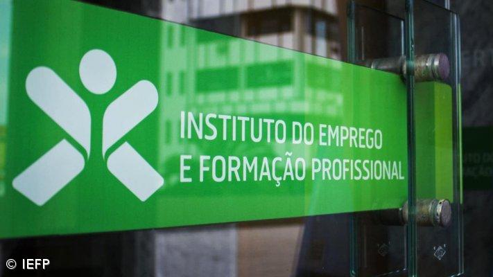 Número de desempregados nos Açores diminuiu 2,2% em março – Imagem 1