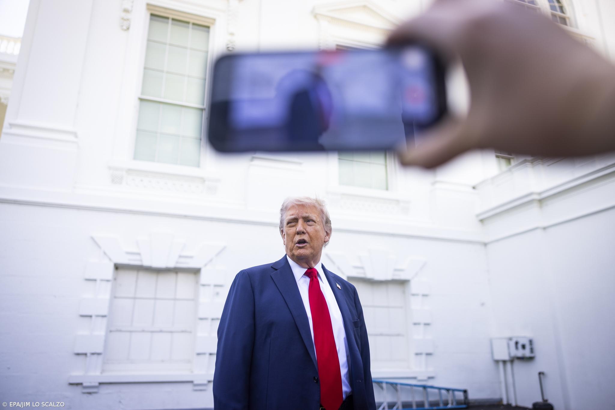 Trump pede ao Supremo Tribunal para proibir transgéneros no Exército – Imagem 1