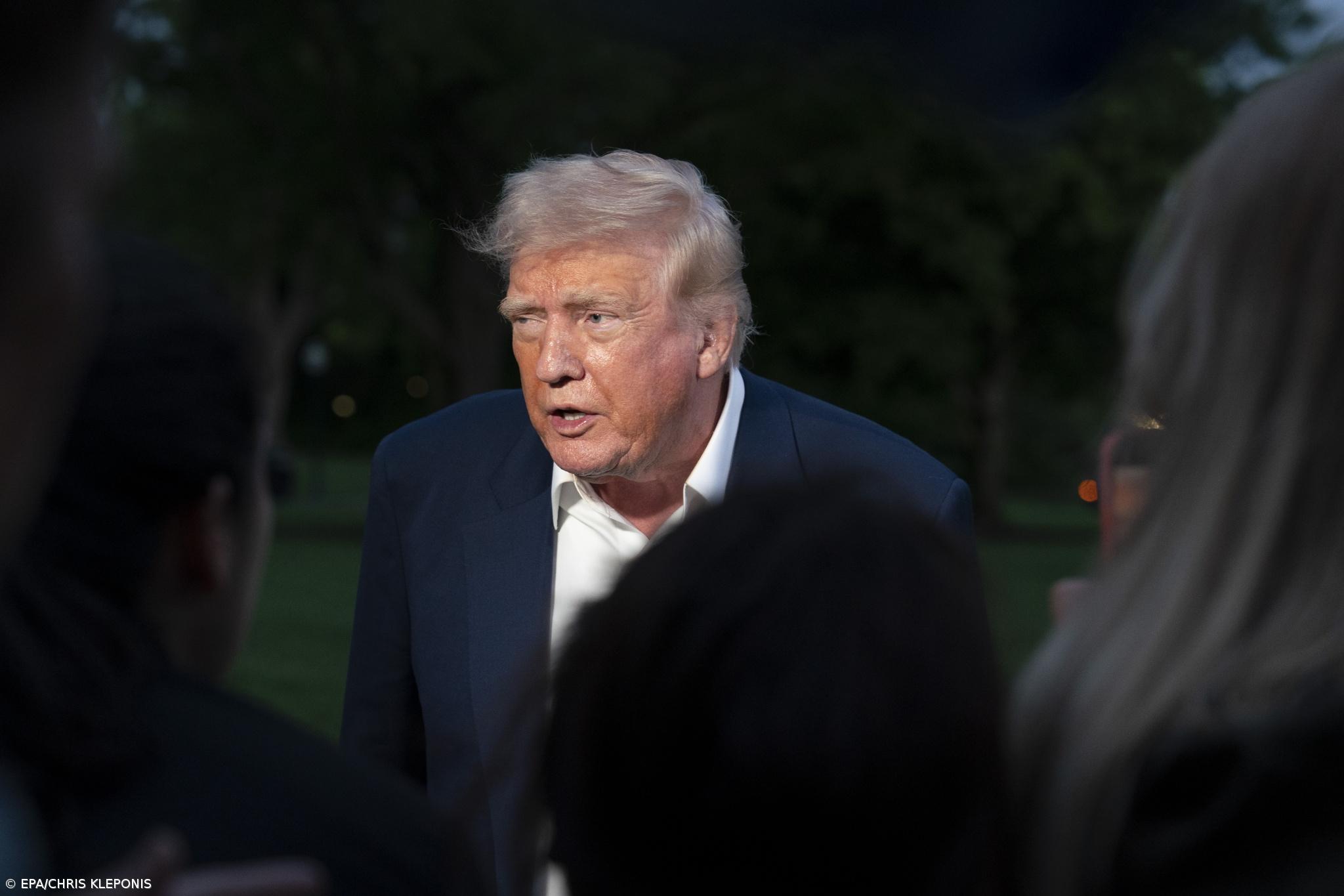 Democratas condenam ameaça de Trump de pena de morte a congressistas – Imagem 1