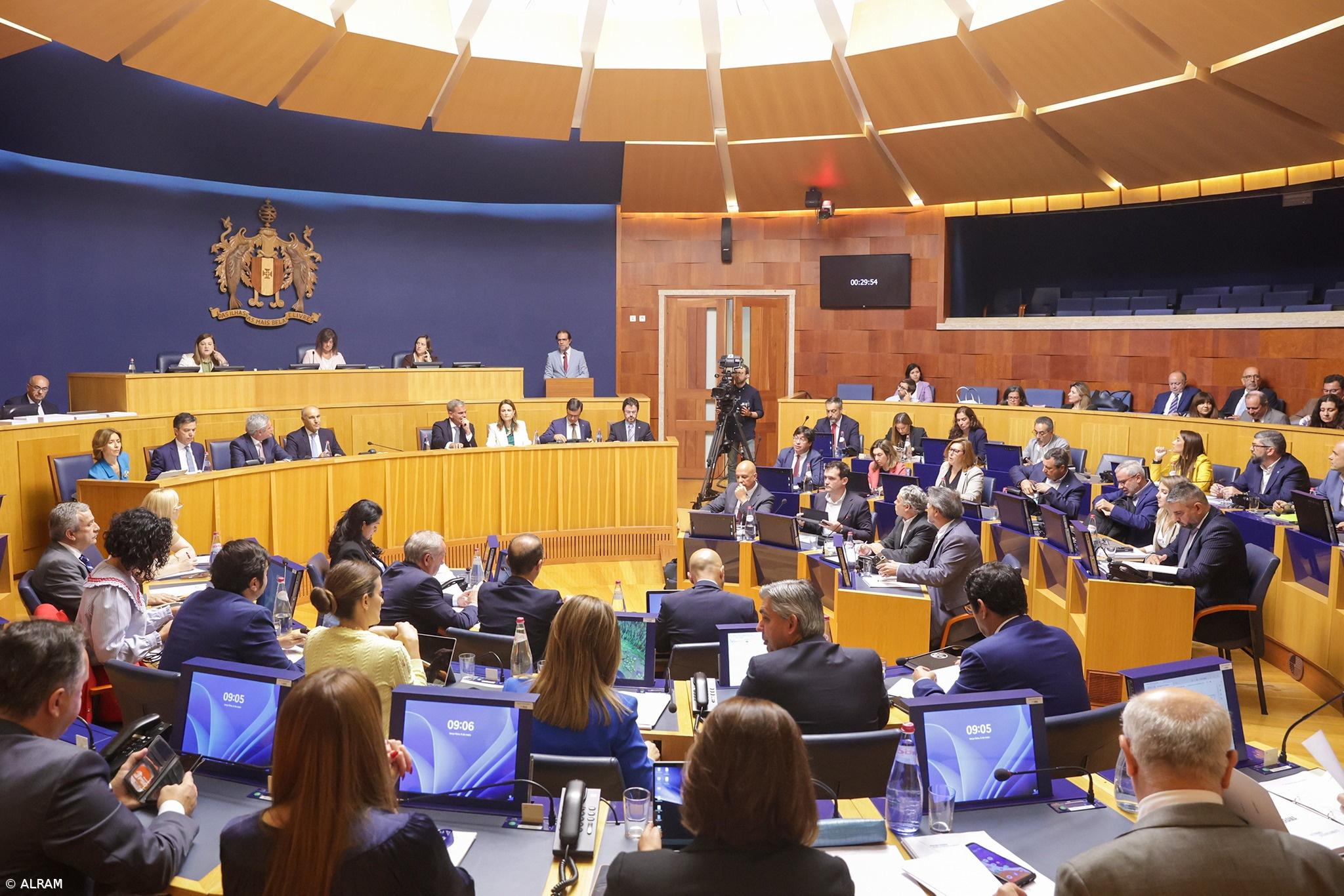 Governo da Madeira salienta crescimento económico e alerta para tempos de incerteza – Imagem 1