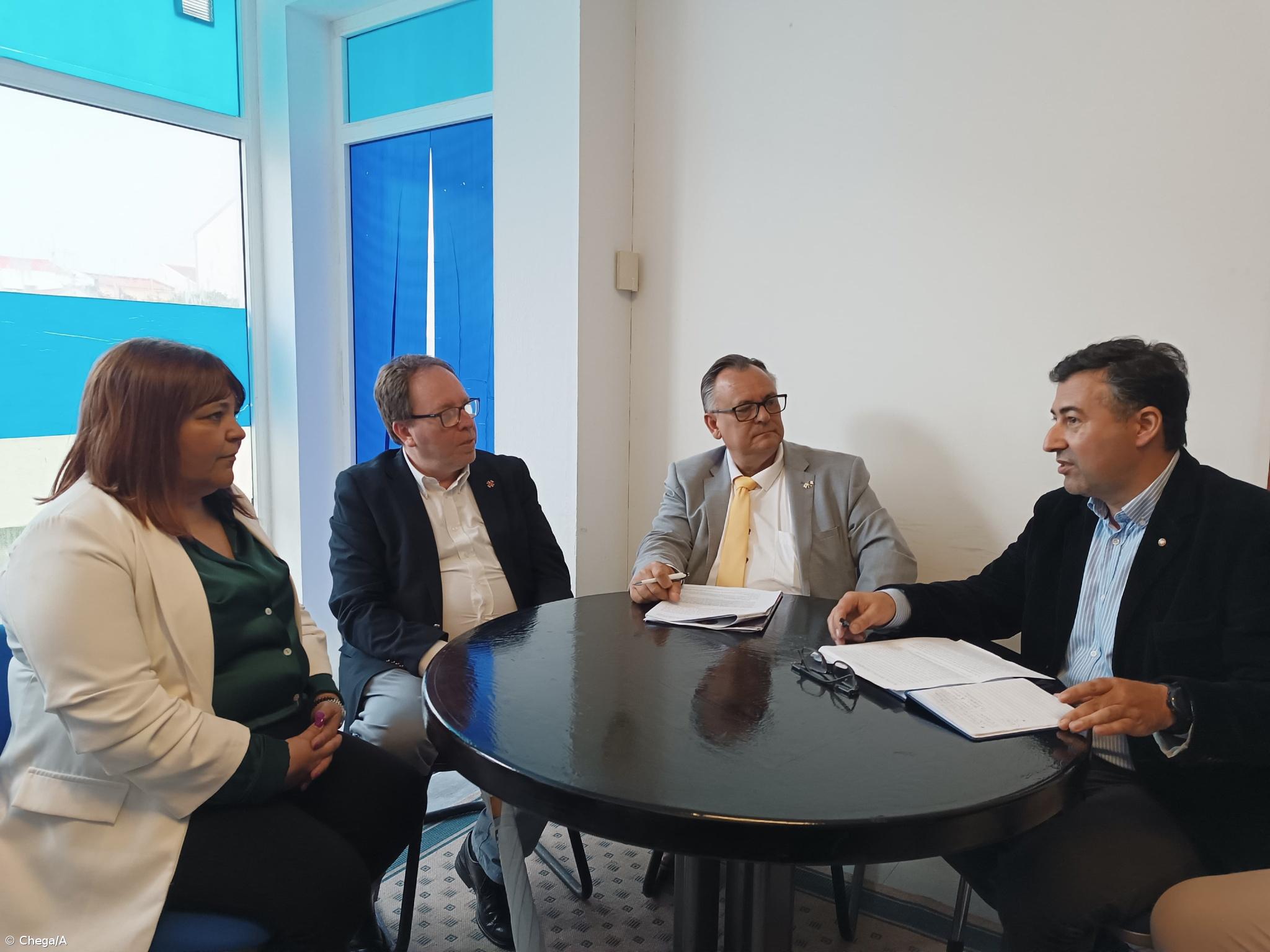 Chega alerta para “risco” de fechar esquadras da PSP nos Açores – Imagem 1