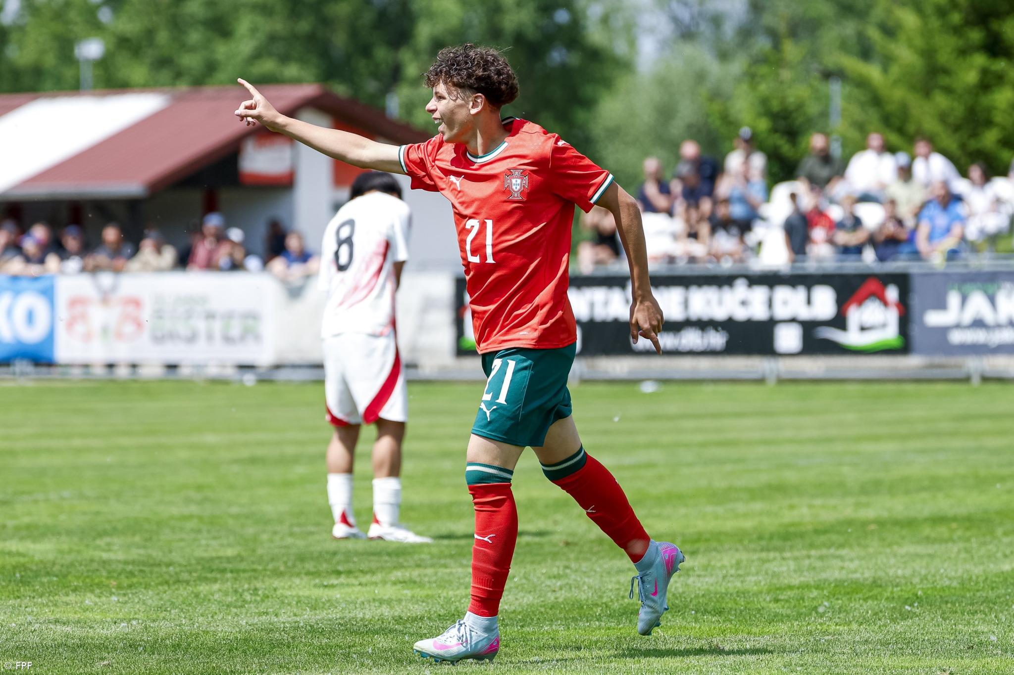 Dupla estreia para Henrique Amen na seleção de Sub-15 – Imagem 1
