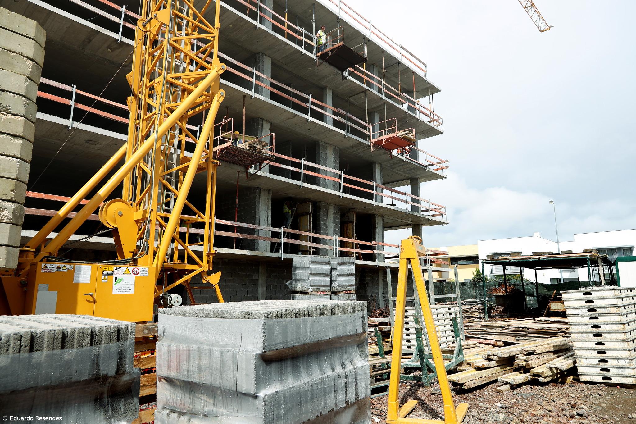 Preço da construção vai subir mas o maior problema é a mão-de-obra – Imagem 1