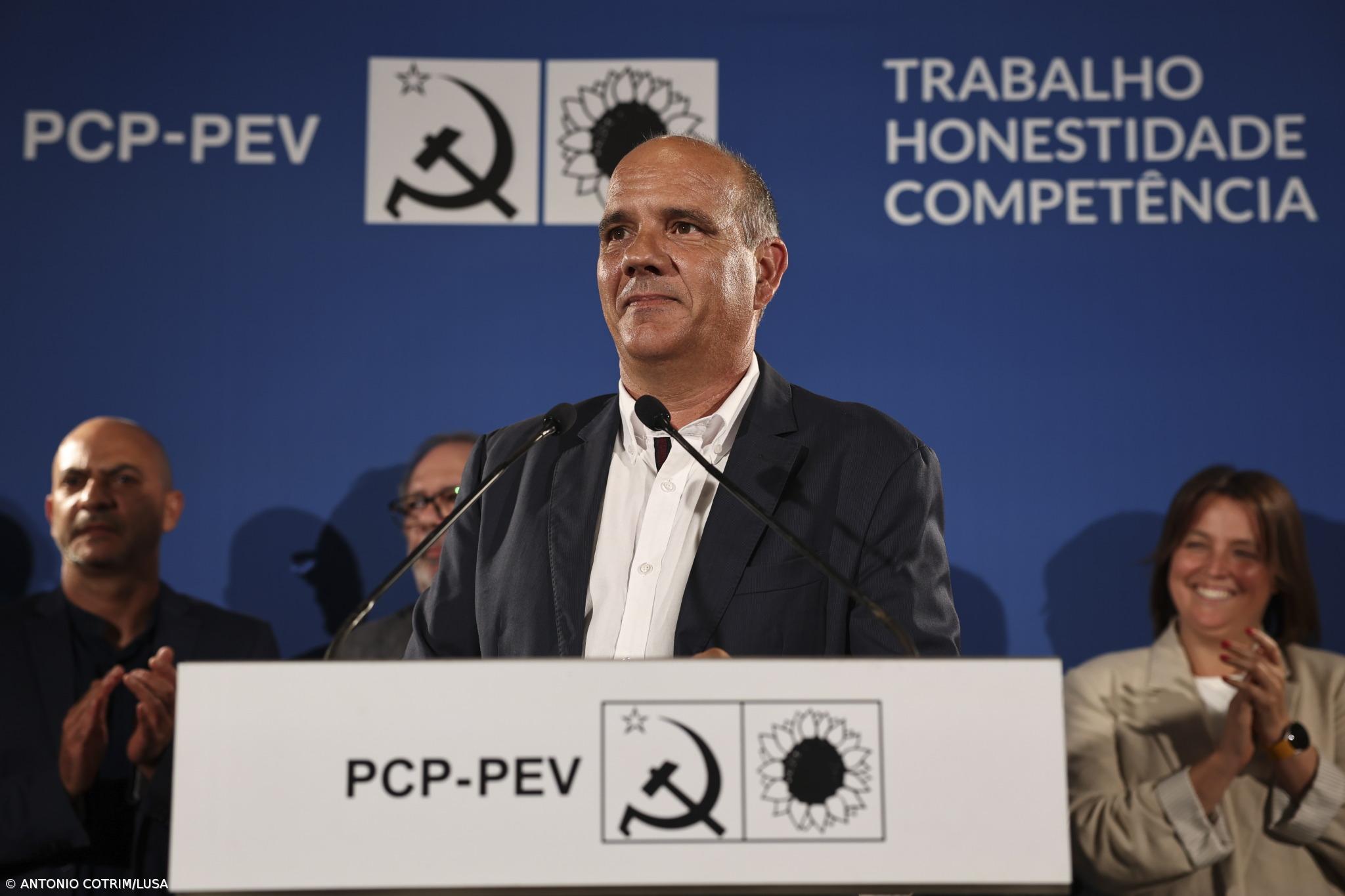 Paulo Raimundo acusa PS de desistir e dar "o corpo e a cabeça toda" ao Governo – Imagem 1