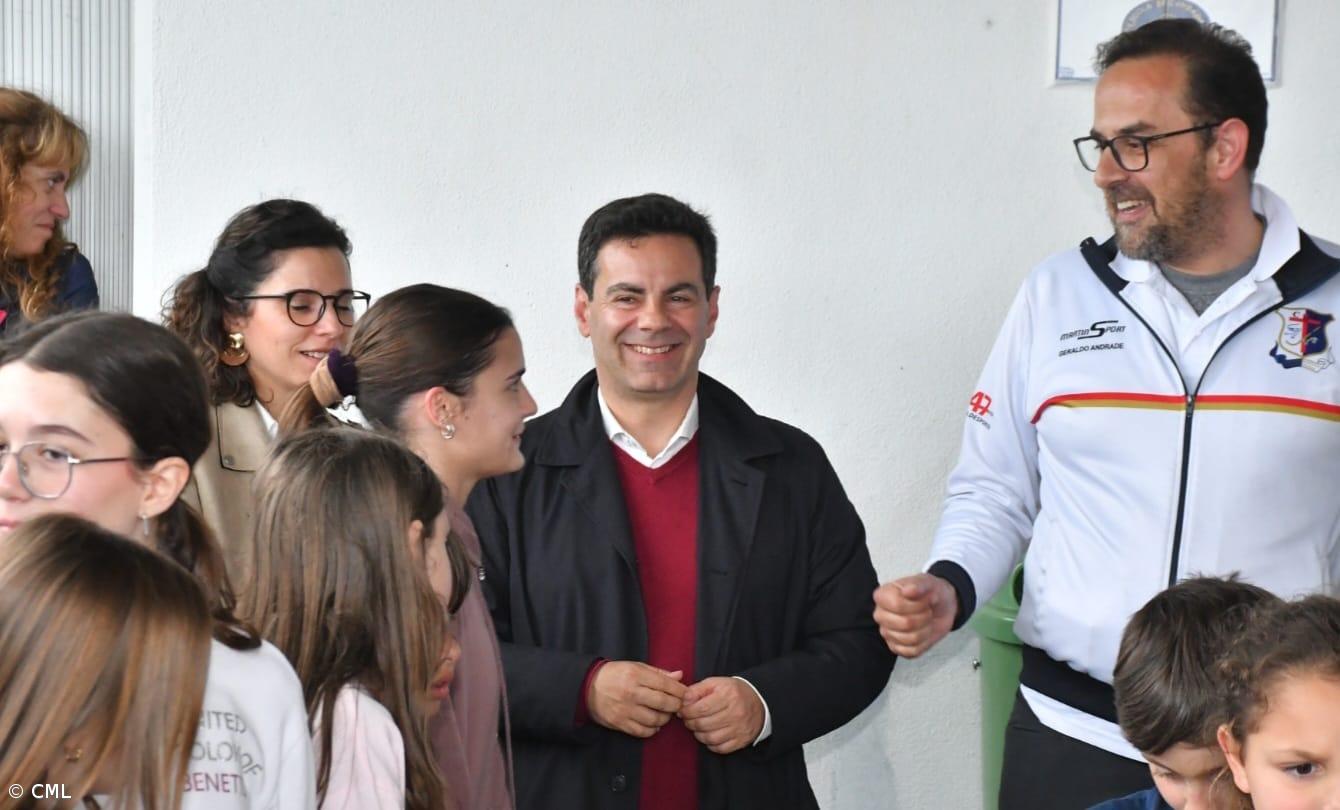 Autarquia pretende gerir o pavilhão da escola do Fischer – Imagem 1