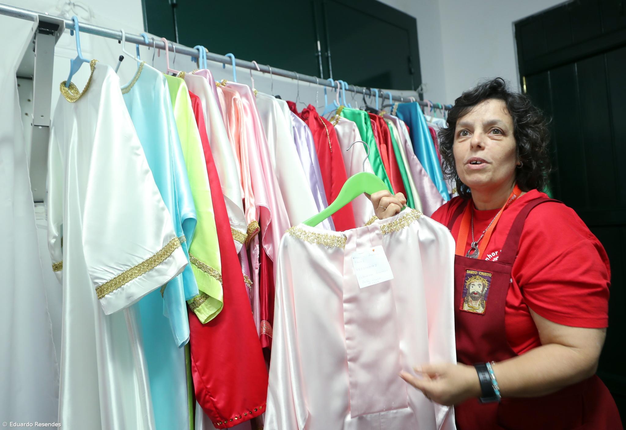 A preparação por detrás das Festas que movem muitos milhares a Ponta Delgada (Com Fotos) – Imagem 1