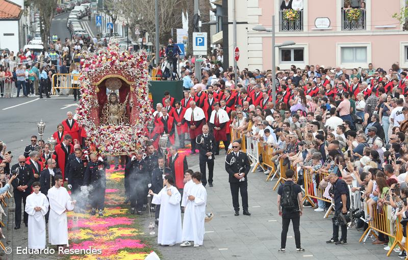Fotogaleria da festa do Senhor Santo Cristo dos Milagres – Imagem 13