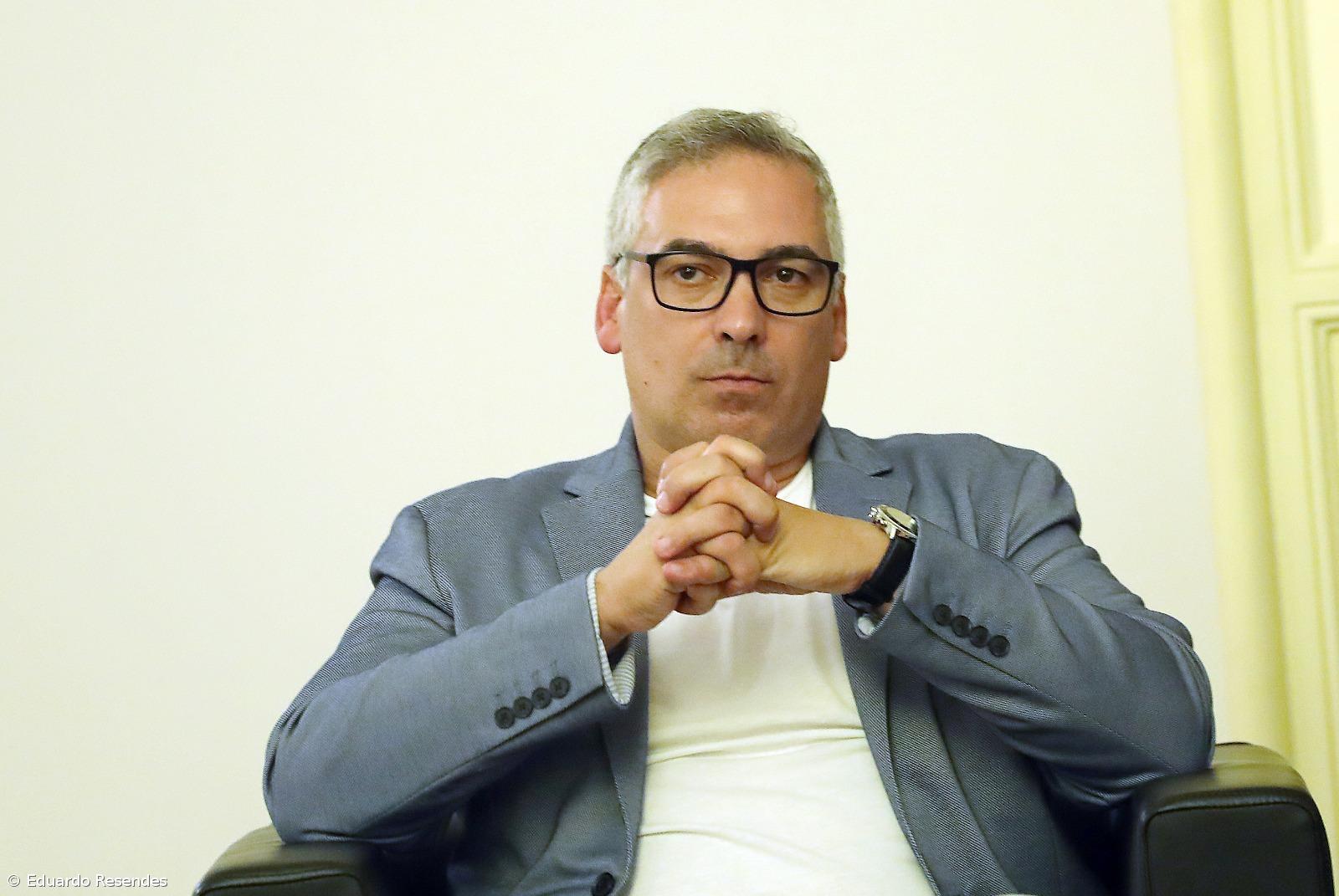 Sindicato pede intervenção da ministra nos alegados casos de maus tratos na cadeia de Angra – Imagem 1