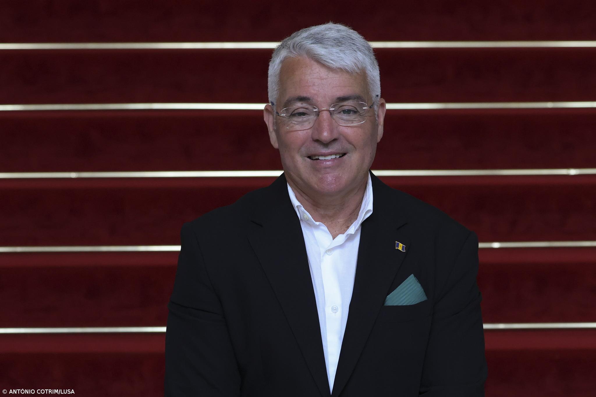 Deputado do JPP vai a Bruxelas denunciar novo modelo de mobilidade entre ilhas e continente – Imagem 1