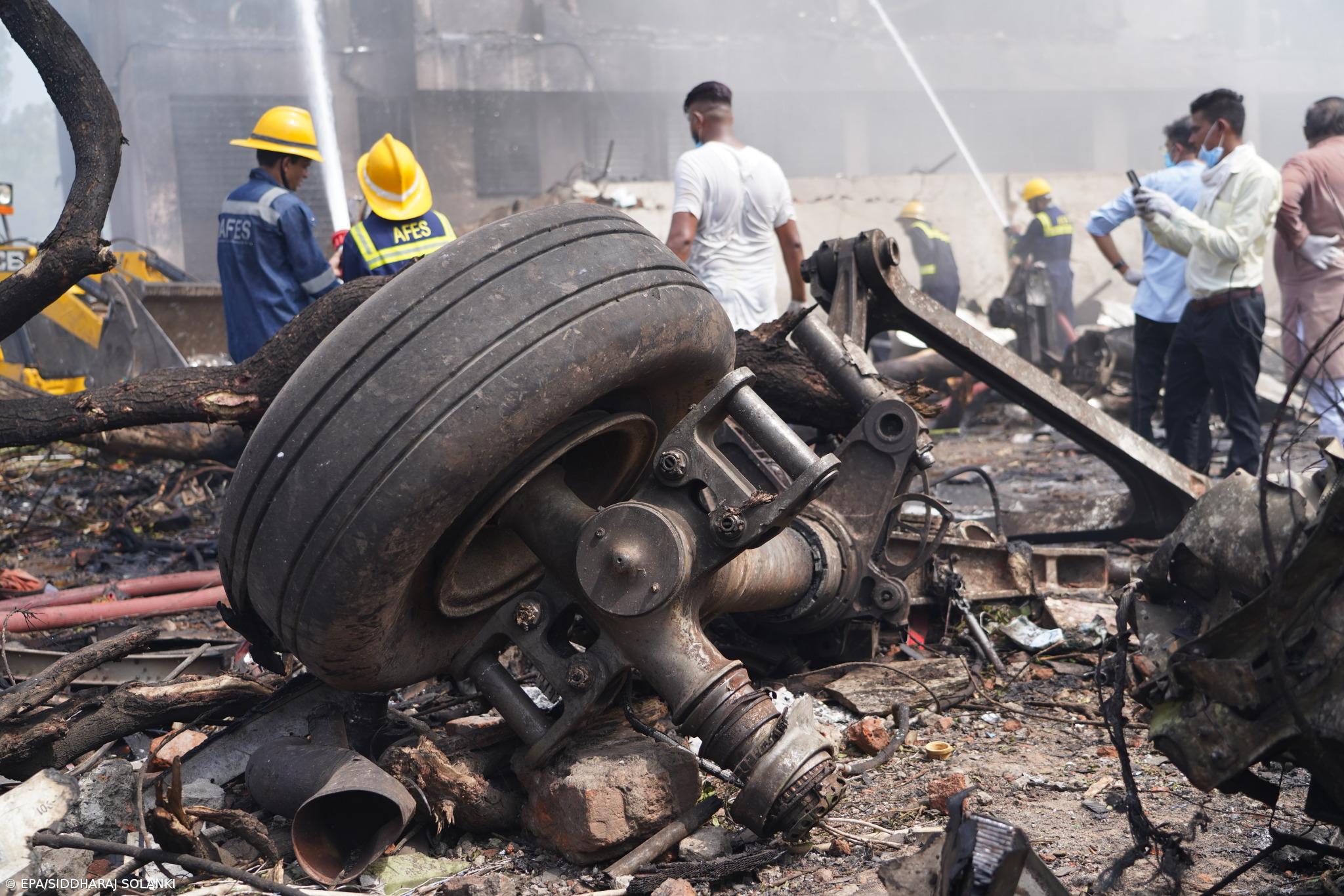 Pelo menos uma pessoa sobreviveu ao desastre – Imagem 1