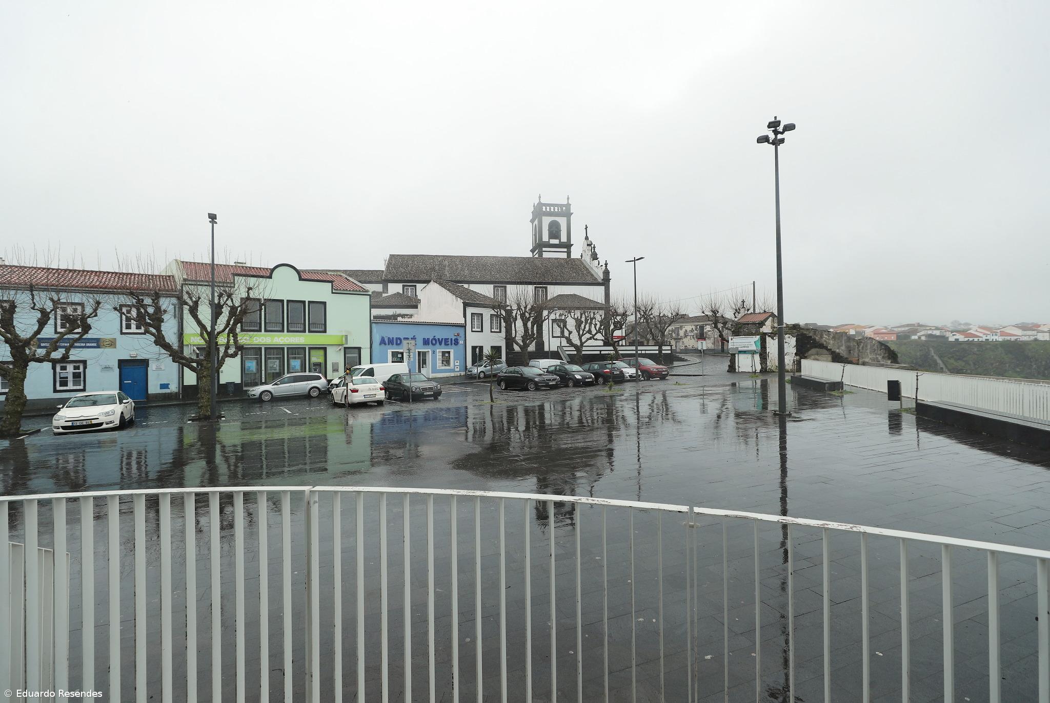 Denúncia por distribuição de bens em Rabo de Peixe – Imagem 1