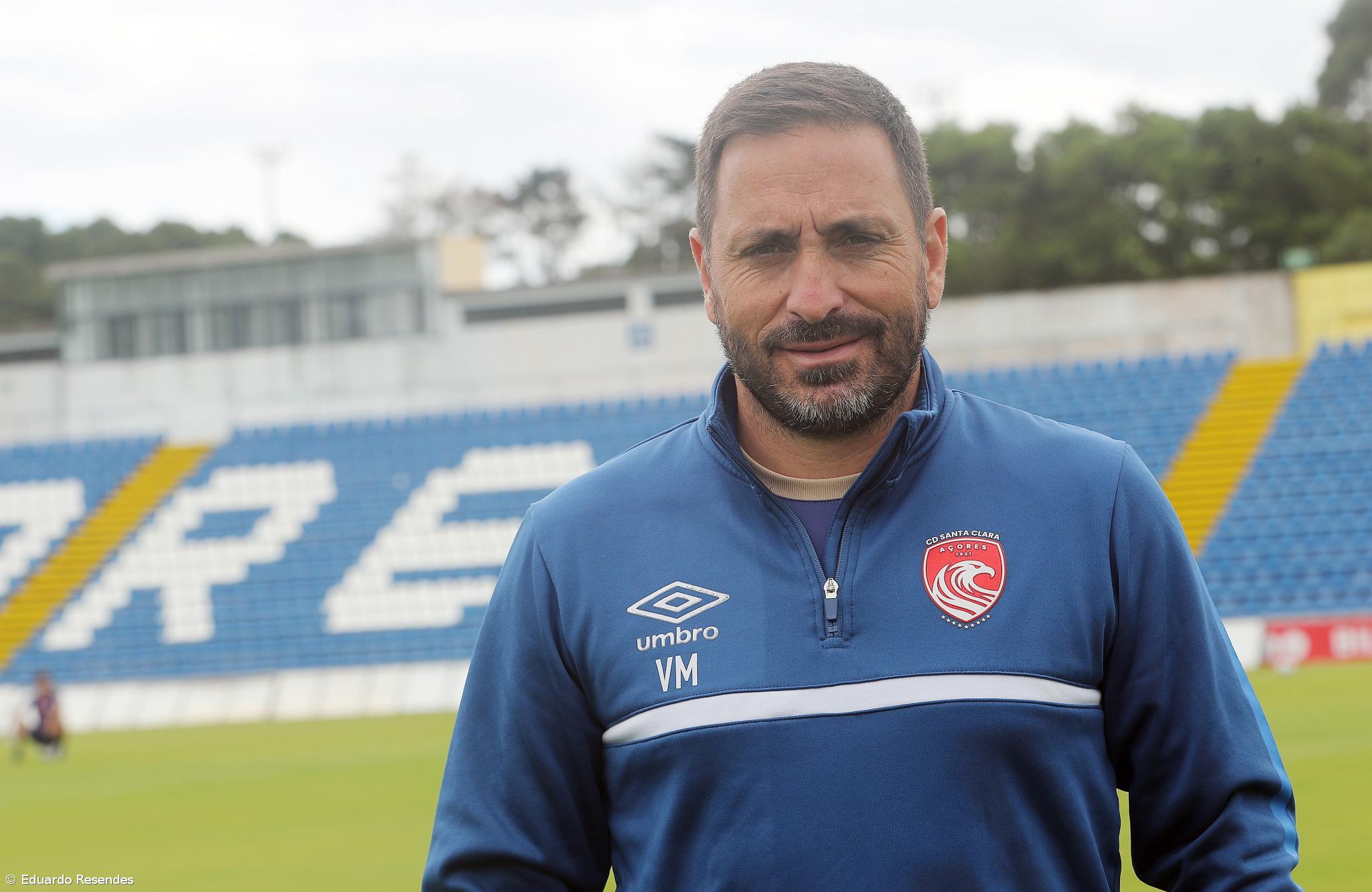 Treinador confiante em "grande resposta” do Santa Clara frente ao Vitória de Guimarães – Imagem 1