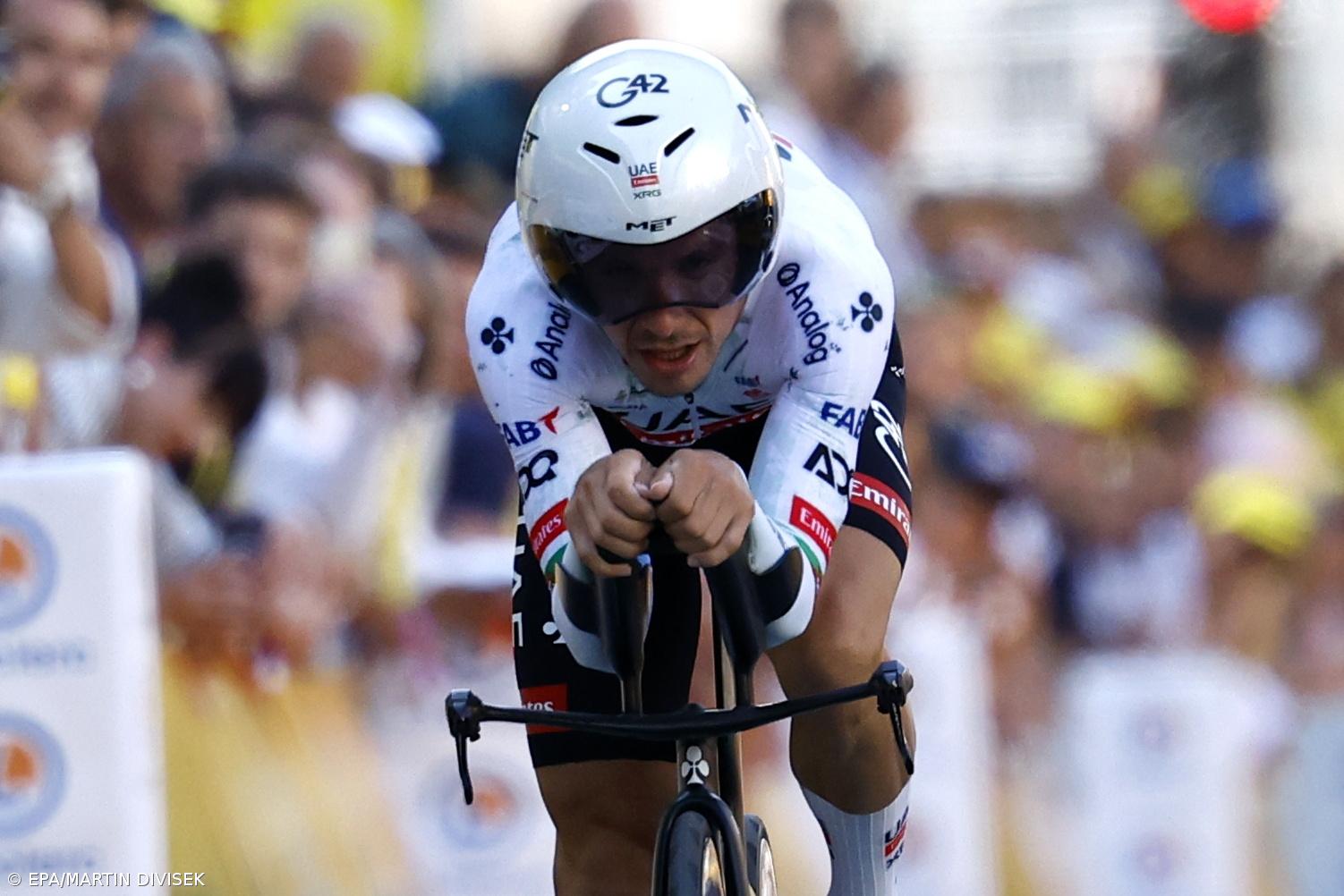 Ciclista João Almeida vai renovar com a UAE Emirates até 2028 – Imagem 1