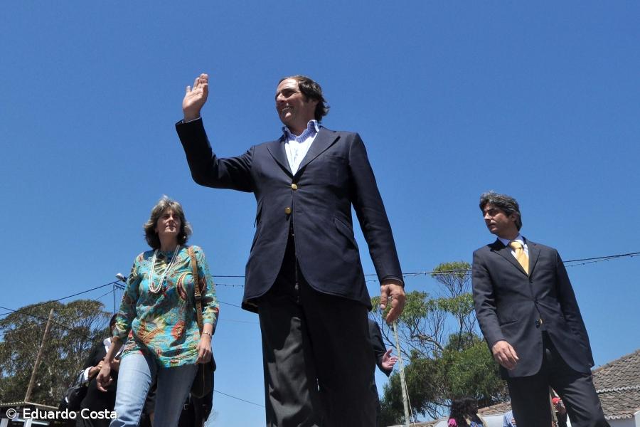Líderes políticos em pausa para descanso em agosto, entre o Algarve, Costa Vicentina e Açores  – Imagem 1