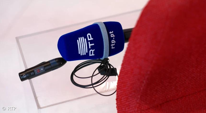 Equipa de reportagem da RTP/Açores alvo de ameaças por sem-abrigo – Imagem 1