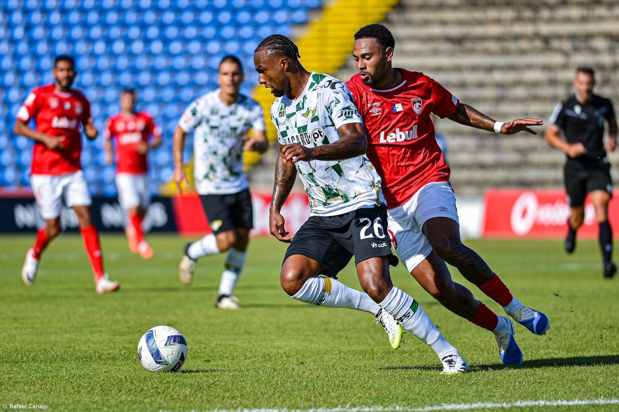 Eficácia dos “Cónegos” dita derrota do Santa Clara – Imagem 1