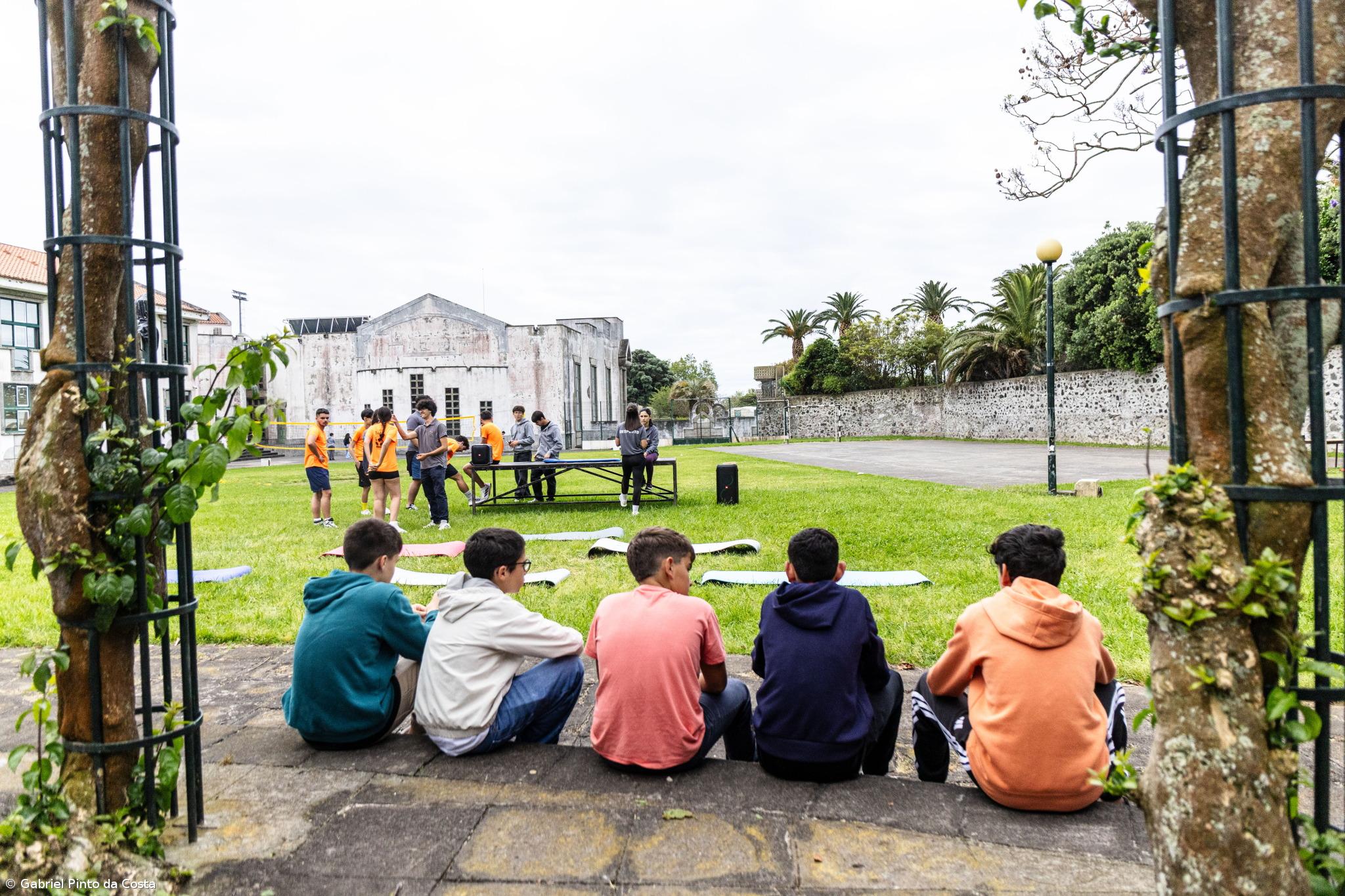 Quase um décimo dos trabalhadores da ação educativa nos Açores está de baixa – Imagem 1
