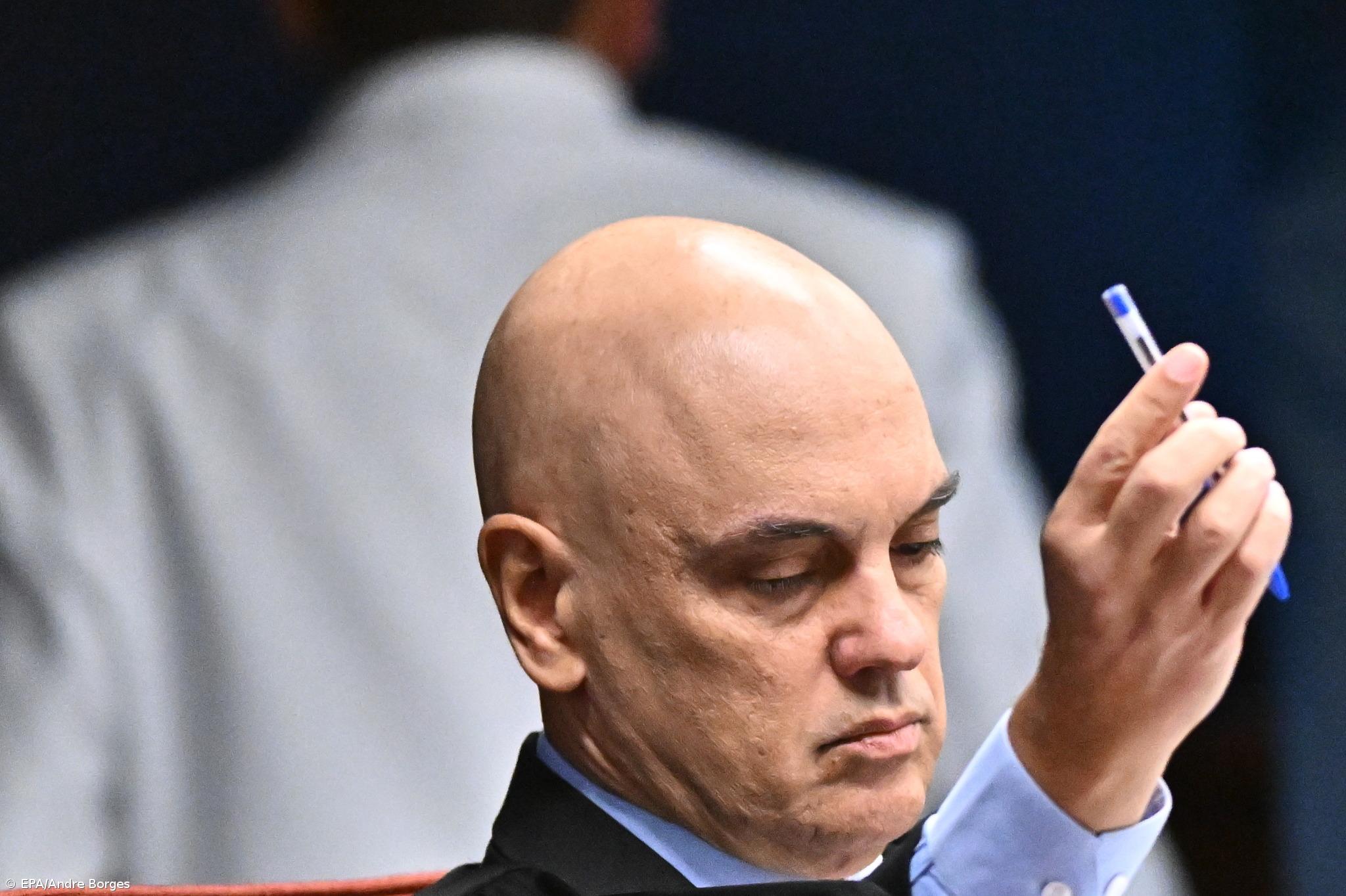 Juiz relator sem dúvidas que “houve tentativa de golpe” no Brasil e que o líder é Bolsonaro – Imagem 1