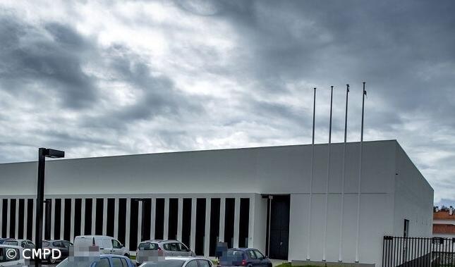 CMPD abre Pavilhão Carlos Silveira para acolher sem-abrigo durante o Ciclone Gabrielle – Imagem 1