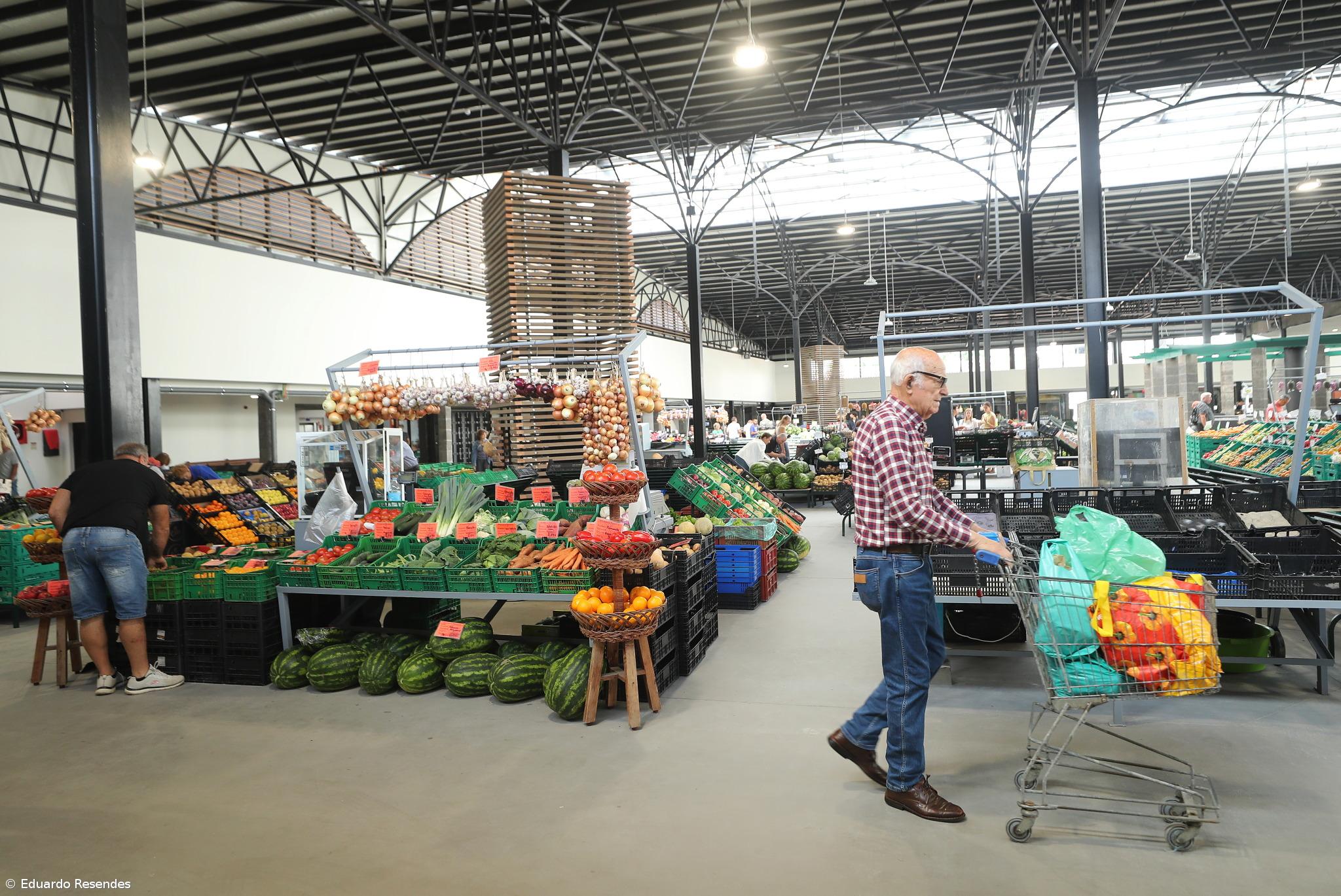 Com o Mercado da Graça de volta à praça central, comerciantes querem resgatar os clientes perdidos – Imagem 6
