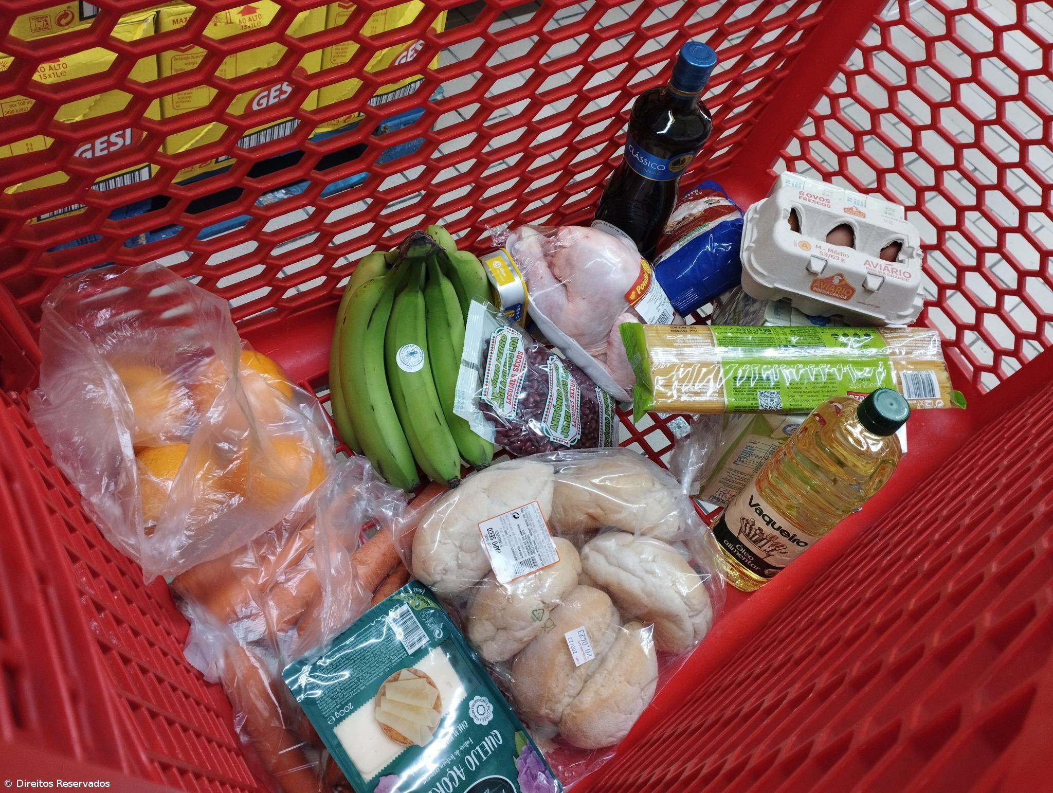 AMI faz campanha de recolha de alimentos este fim de semana em supermercados – Imagem 1