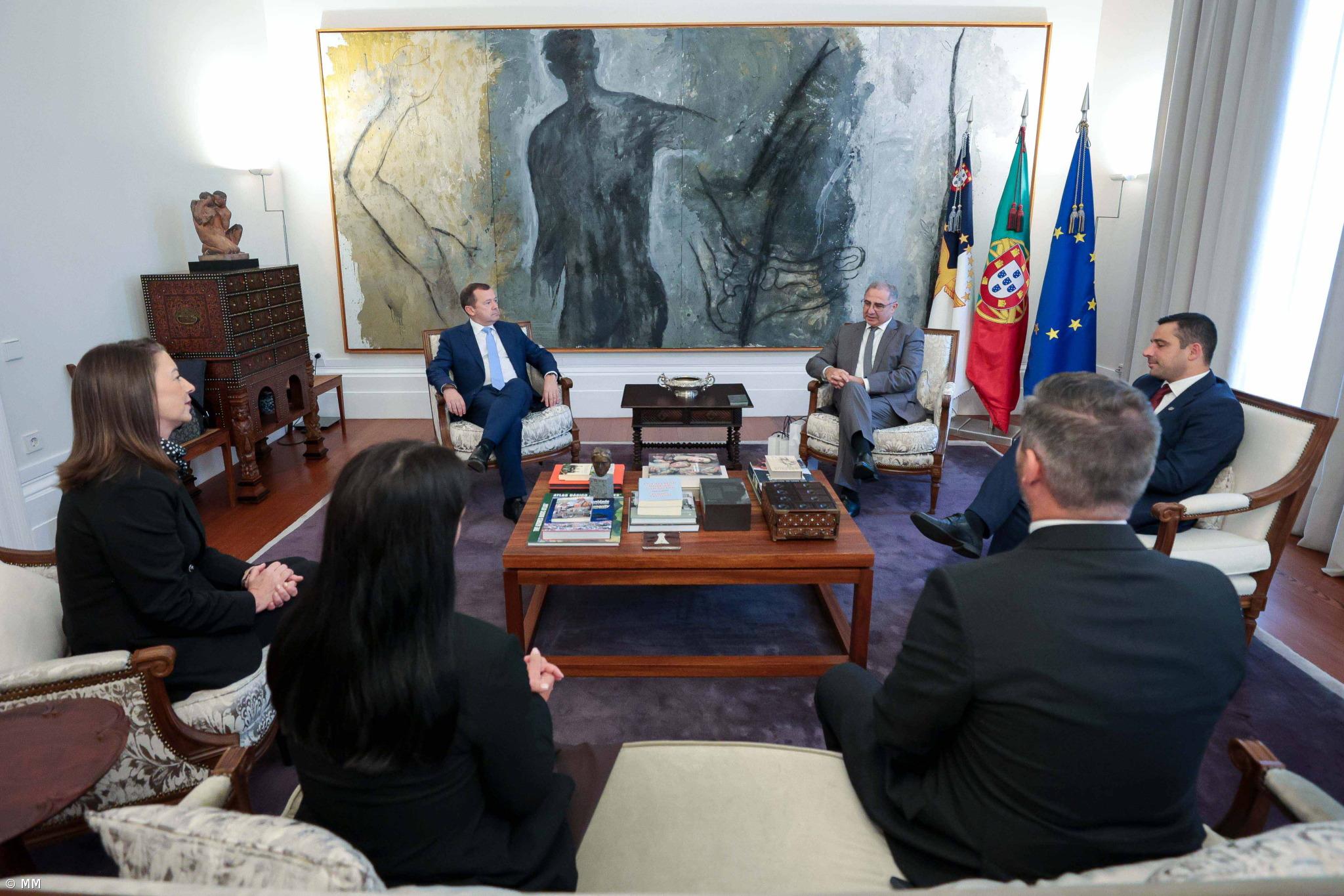 Bolieiro diz que autarquias são "decisivas" no financiamento dos bombeiros – Imagem 1