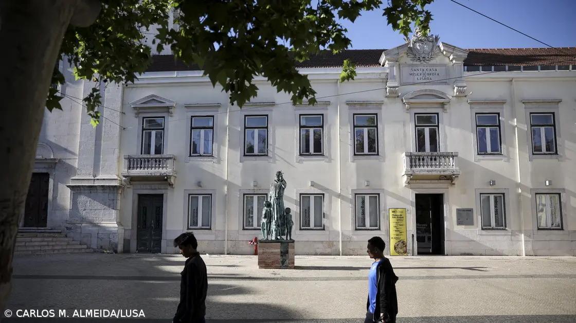 Santa Casa de Lisboa candidata à UNESCO arquivo com 90 mil sinais da “Roda dos Expostos" – Imagem 1