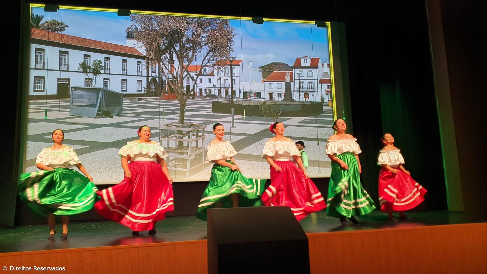 Teatro de revista regressa a Santa Maria após 22 anos com a comédia “Eles Andem Aí” – Imagem 1
