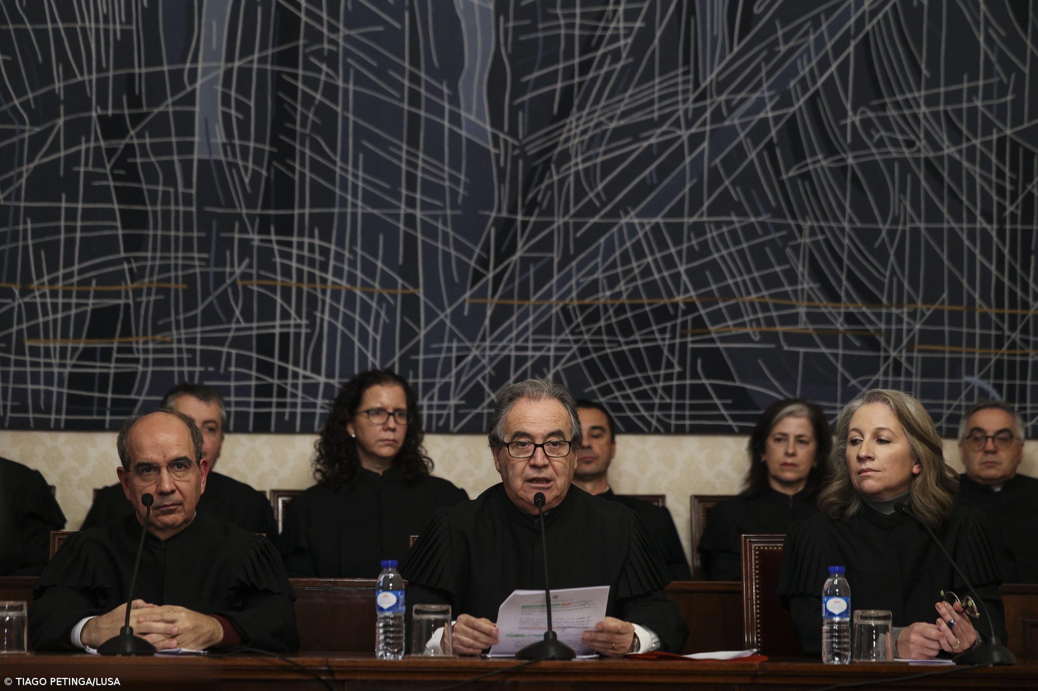 TC considera inconstitucionais normas dos dois decretos sobre nacionalidade – Imagem 1