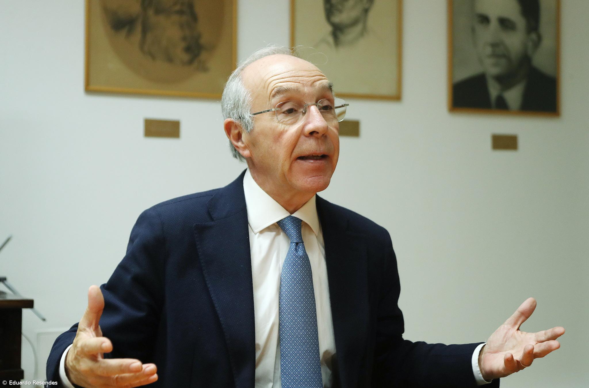 Presidente tem de se envolver como árbitro entre Regiões e República – Imagem 1