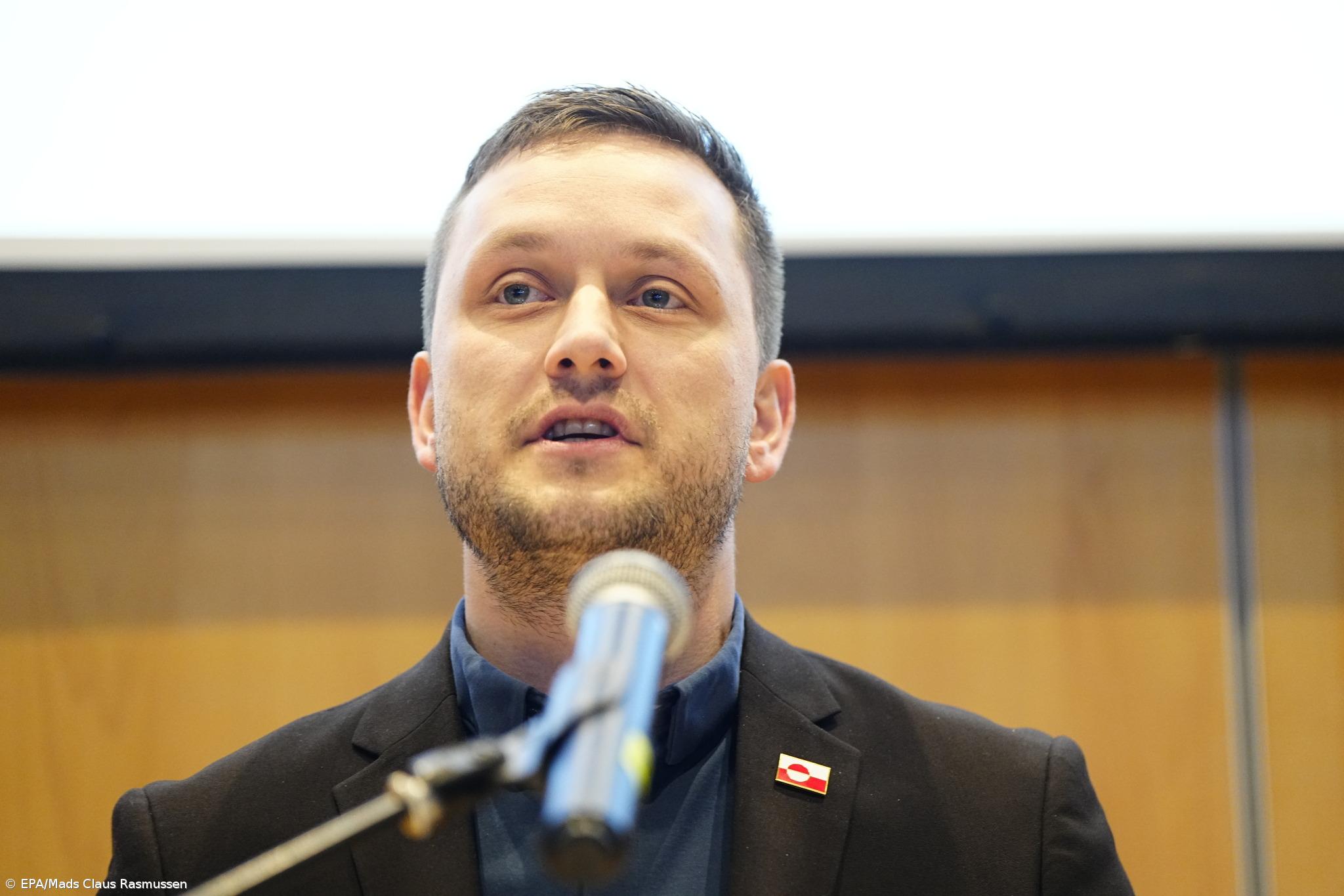 Autoridades admitem maior presença militar e querem diálogo pacífico – Imagem 1