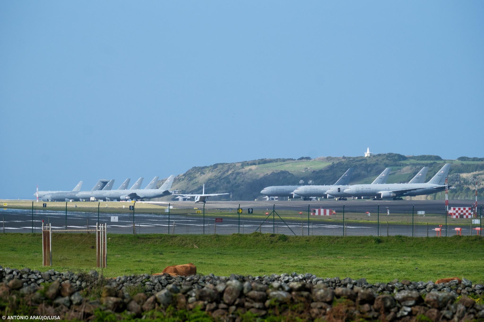 Base das Lajes com maior movimentação de aeronaves norte-americanas  – Imagem 1