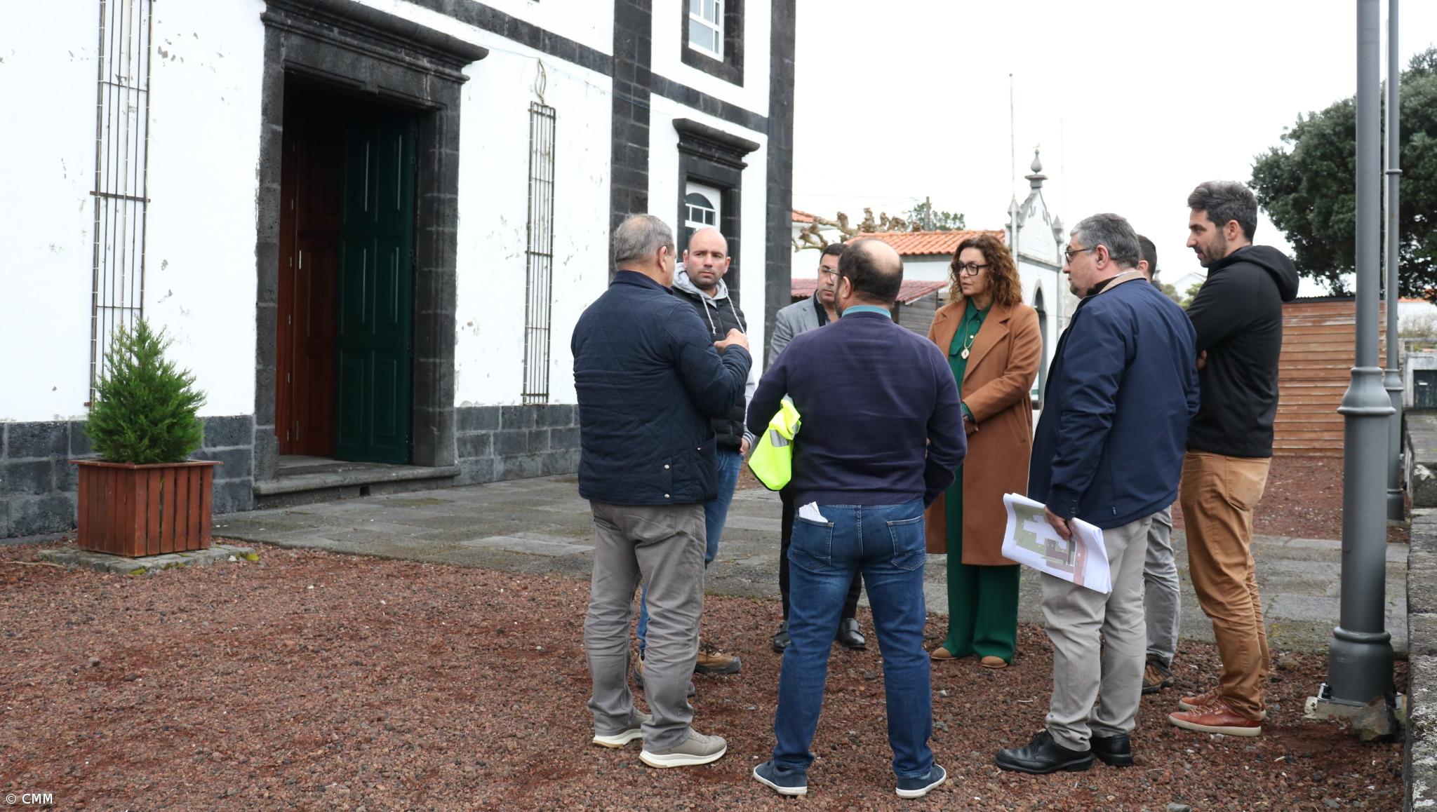 Assinado auto de consignação de requalificação do adro da Igreja da Candelária – Imagem 1