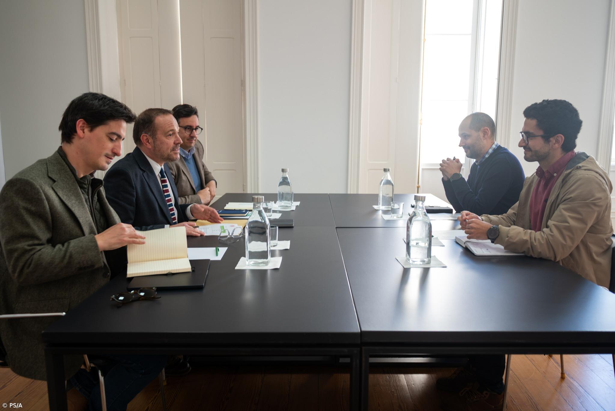 PS/Açores acusa Governo de "faltar à verdade" na reestruturação da SATA – Imagem 1