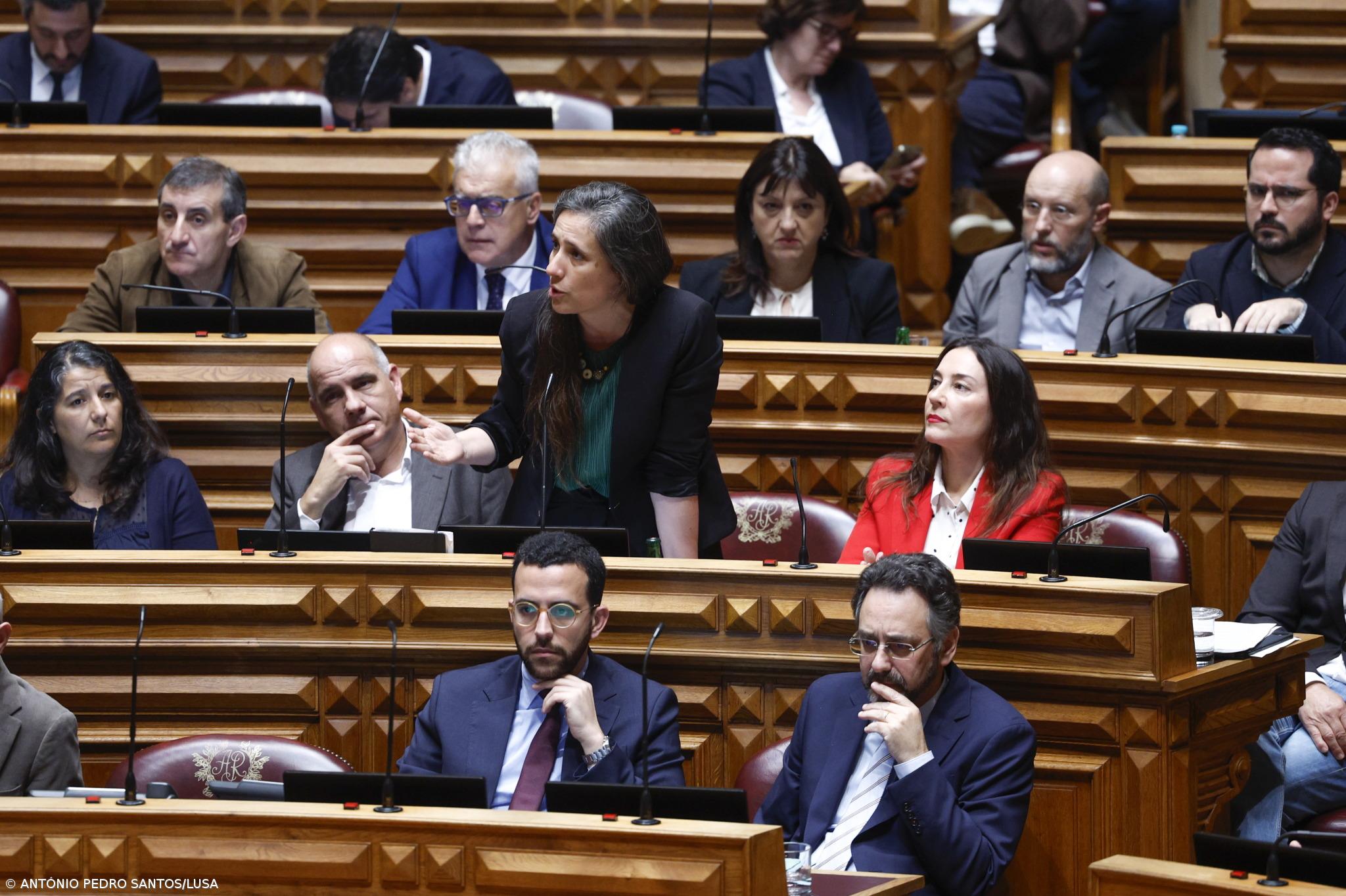 Livre critica PM por não ter falado ao país e questiona solidariedade com Espanha e Reino Unido – Imagem 1