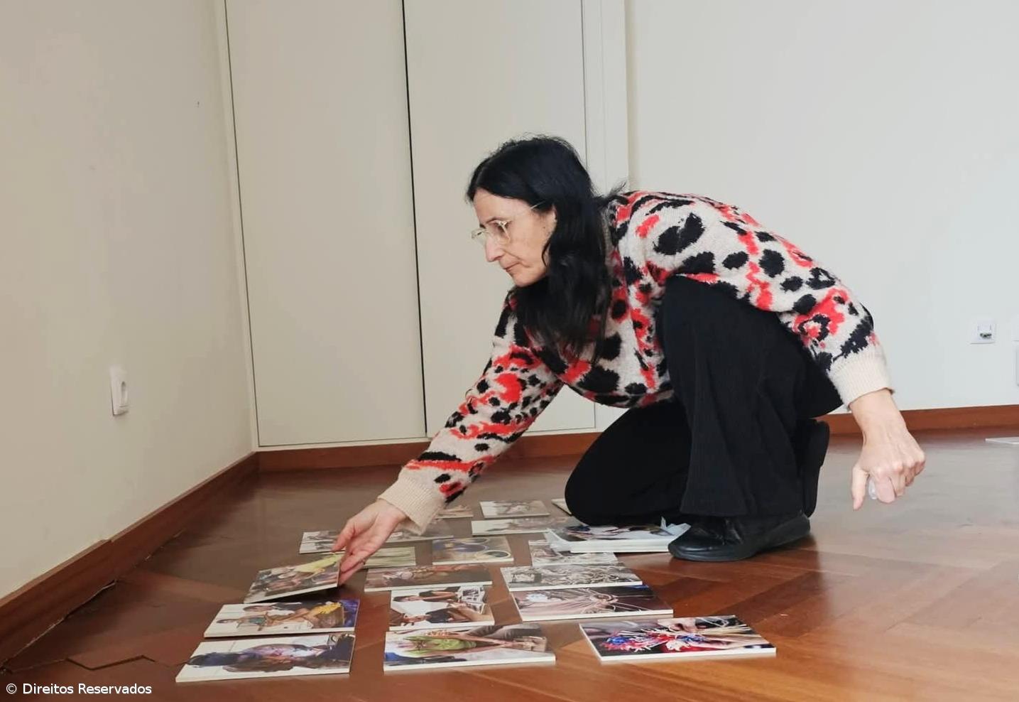 Residência artística de Sofia de Medeiros une ferro e fibras vegetais – Imagem 1