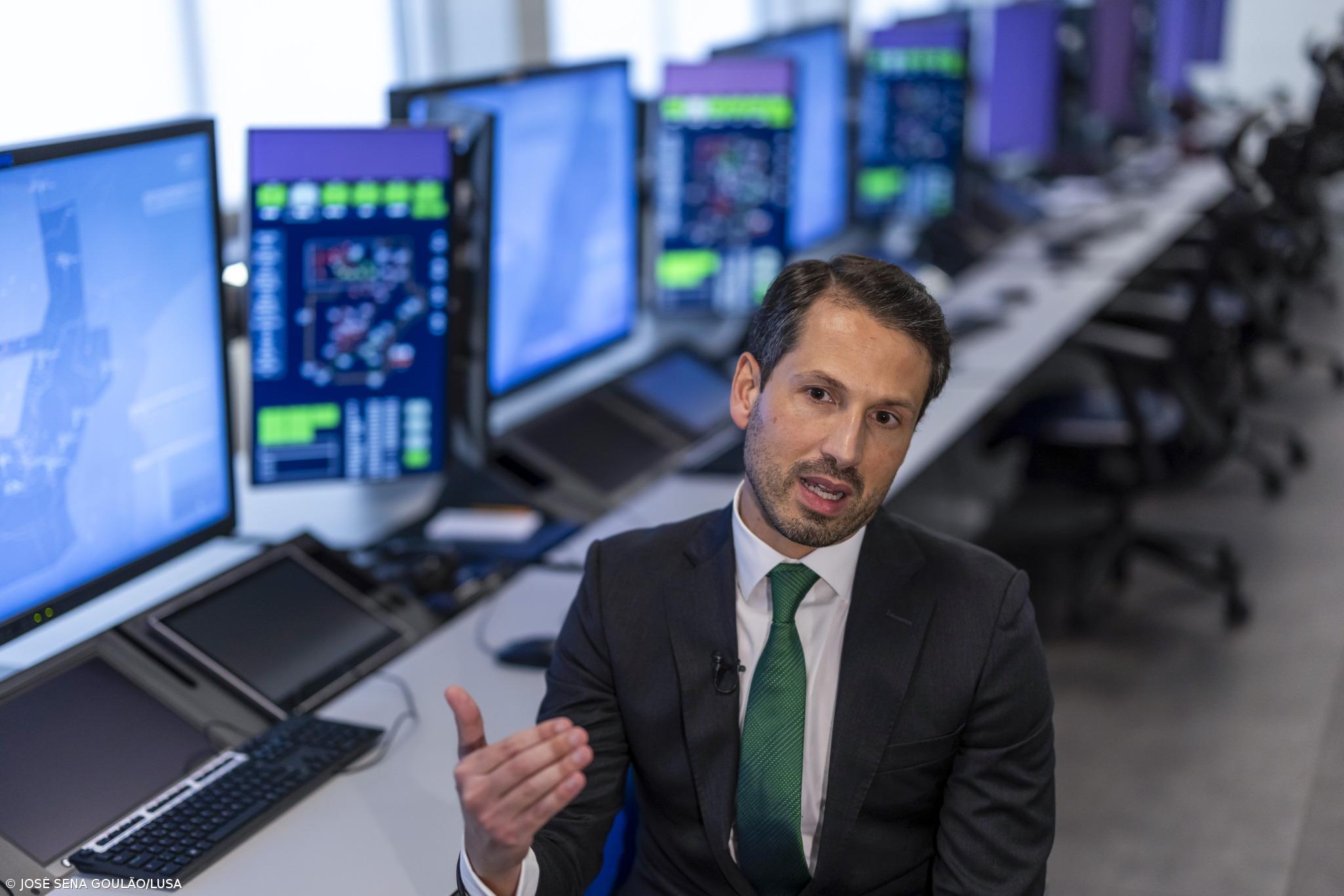 Tráfego aéreo nacional atinge recorde em 2025 e atrasos caem 18%  – Imagem 1