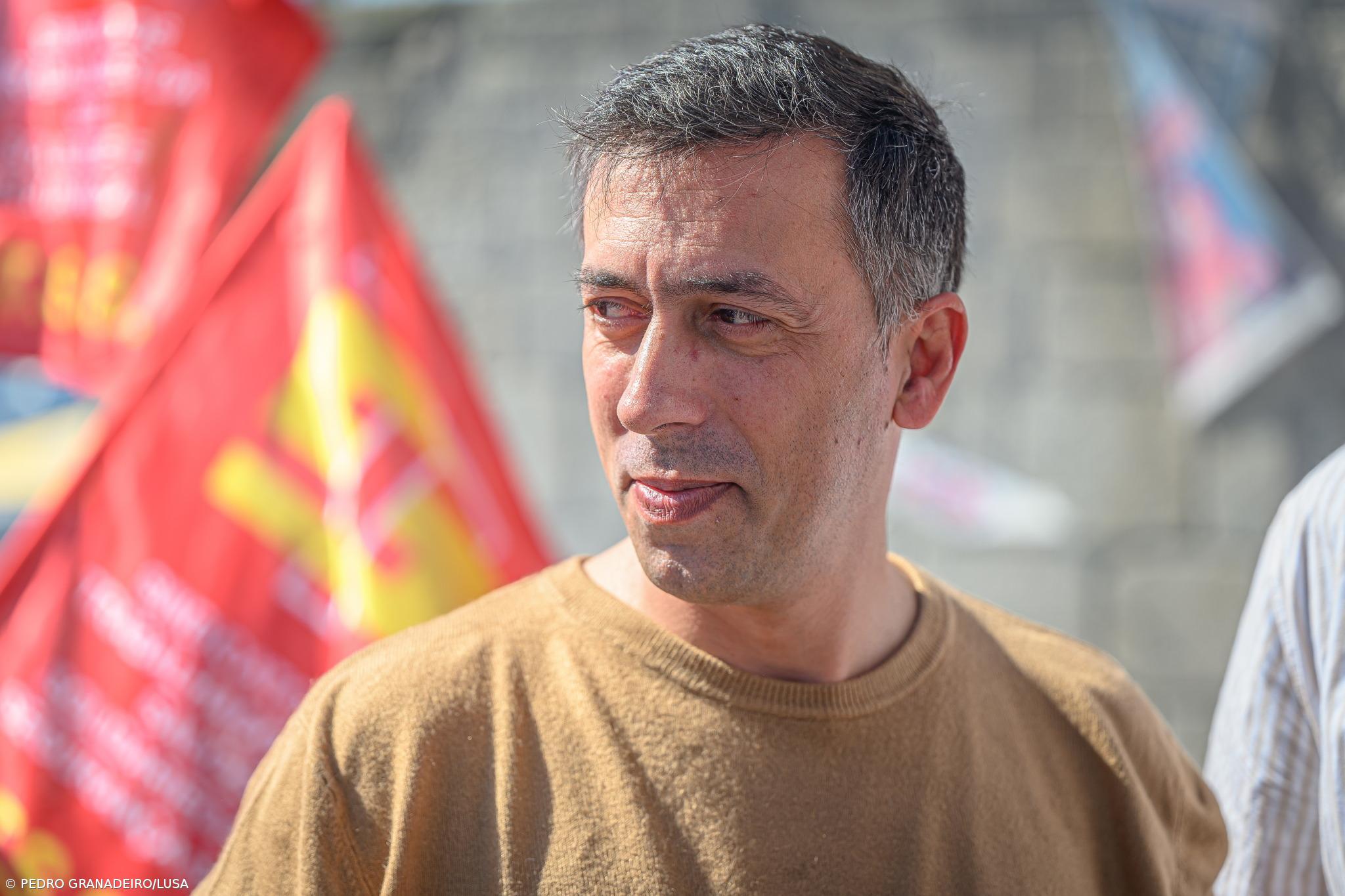 Sindicatos da construção juntam-se greve da CGTP no dia 17 de abril – Imagem 1