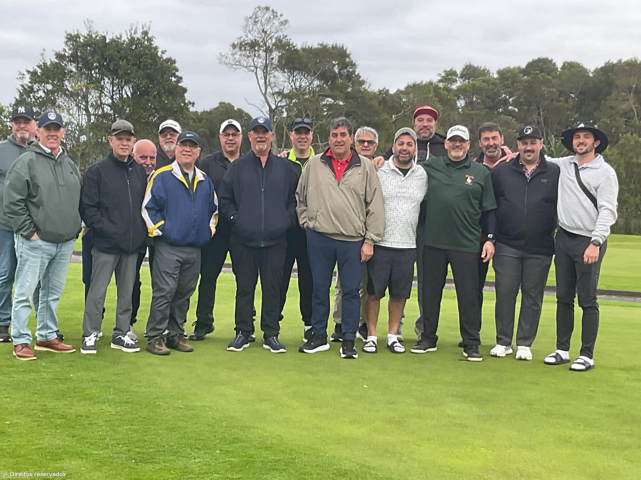 Golfe é mote para regressar aos Açores há 25 anos – Imagem 1