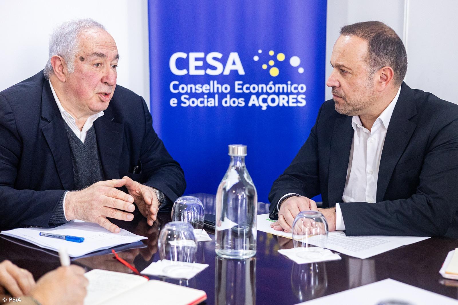 Líder do PS/Açores quer Projeto de Interesse Comum na Educação – Imagem 1