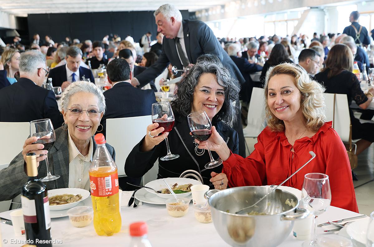 União à mesa com Sopas do Espírito Santo  – Imagem 4