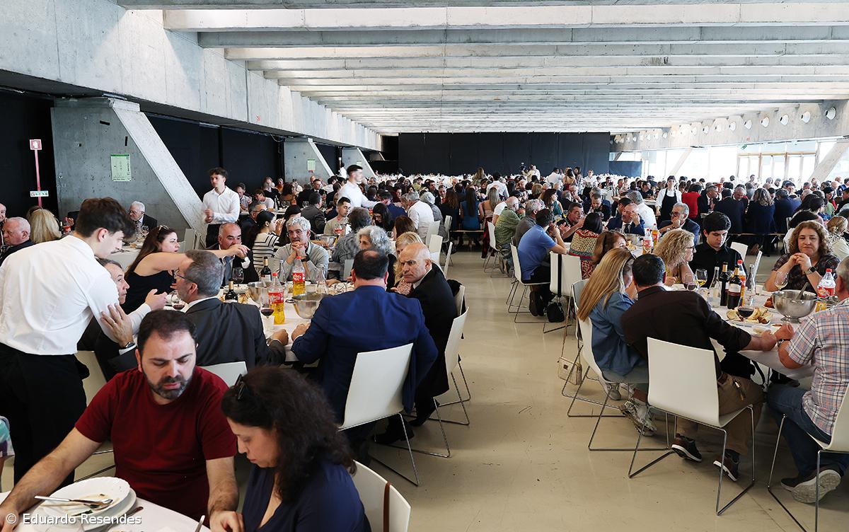 União à mesa com Sopas do Espírito Santo  – Imagem 2