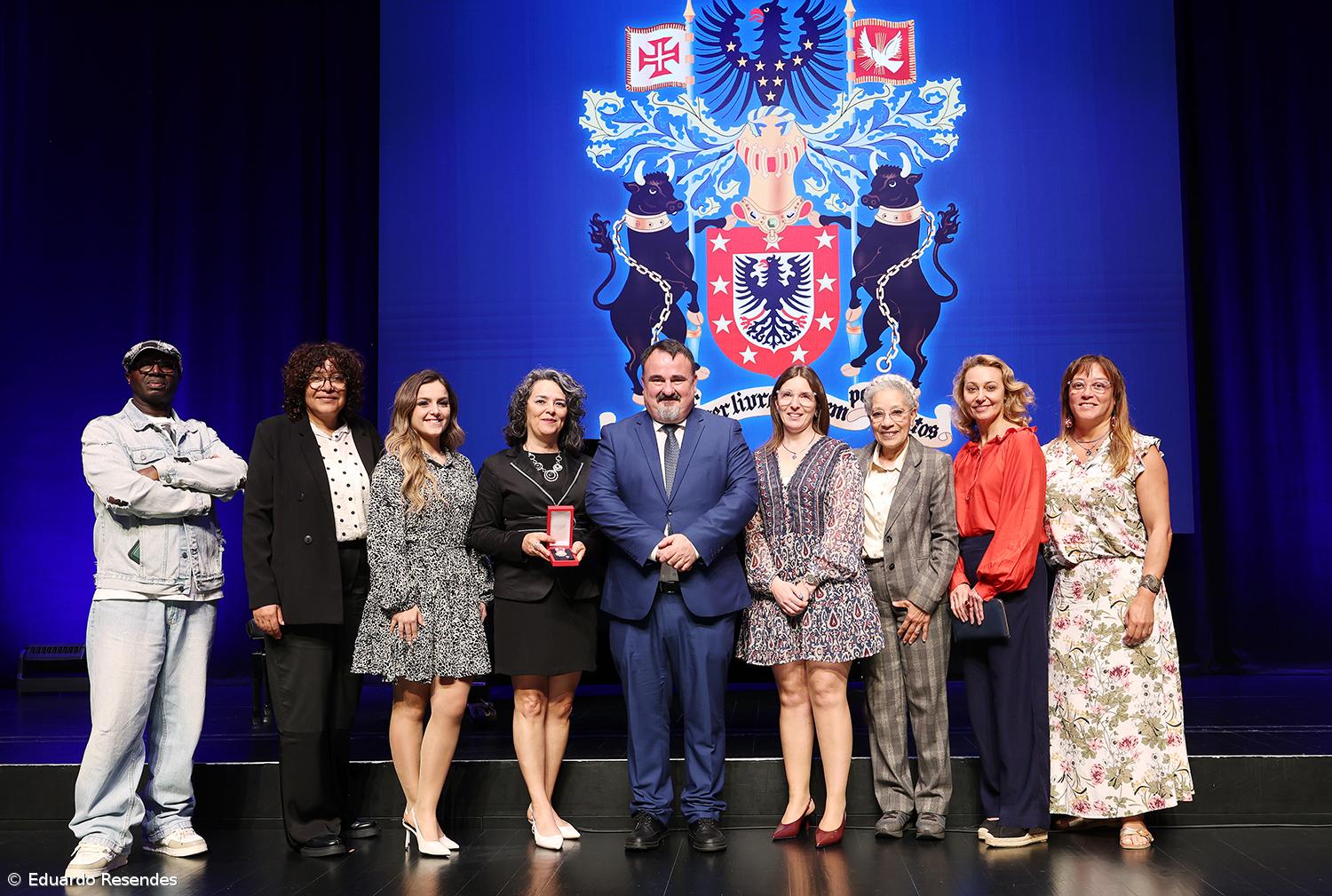 Personalidades e instituições distinguidas com as insígnias honoríficas açorianas – Imagem 29