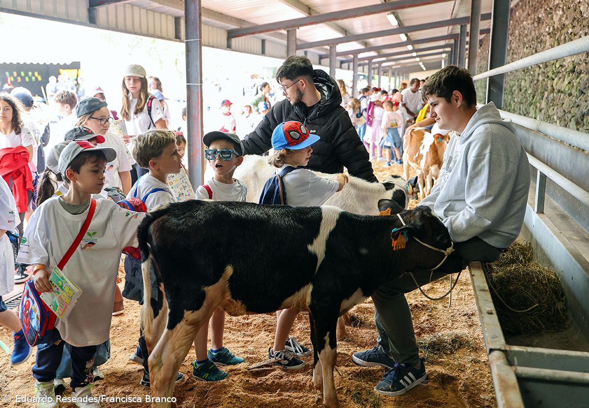 Milhares de crianças invadiram a Feira Agrícola (Com fotos) – Imagem 18
