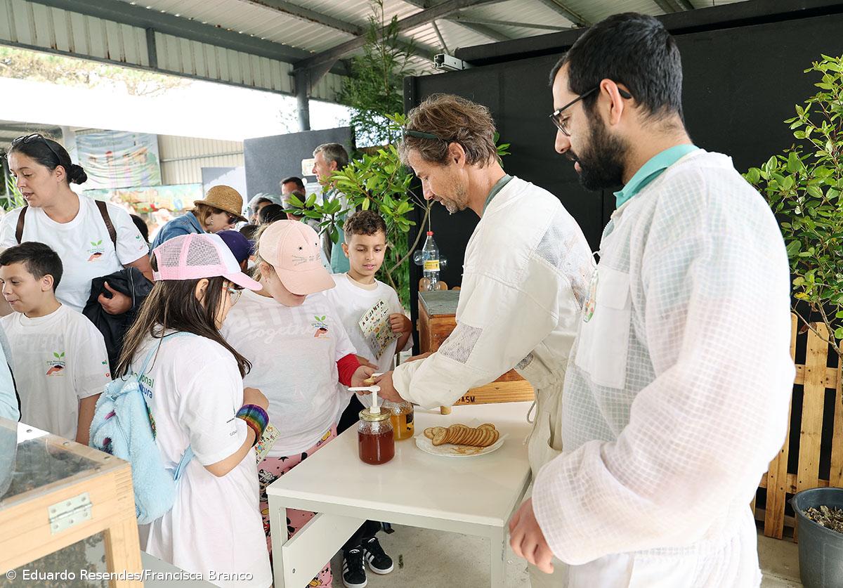 Milhares de crianças invadiram a Feira Agrícola (Com fotos) – Imagem 14