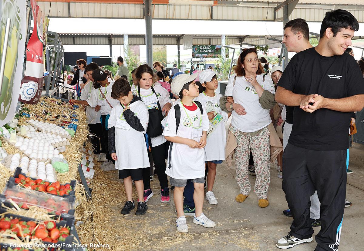 Milhares de crianças invadiram a Feira Agrícola (Com fotos) – Imagem 3