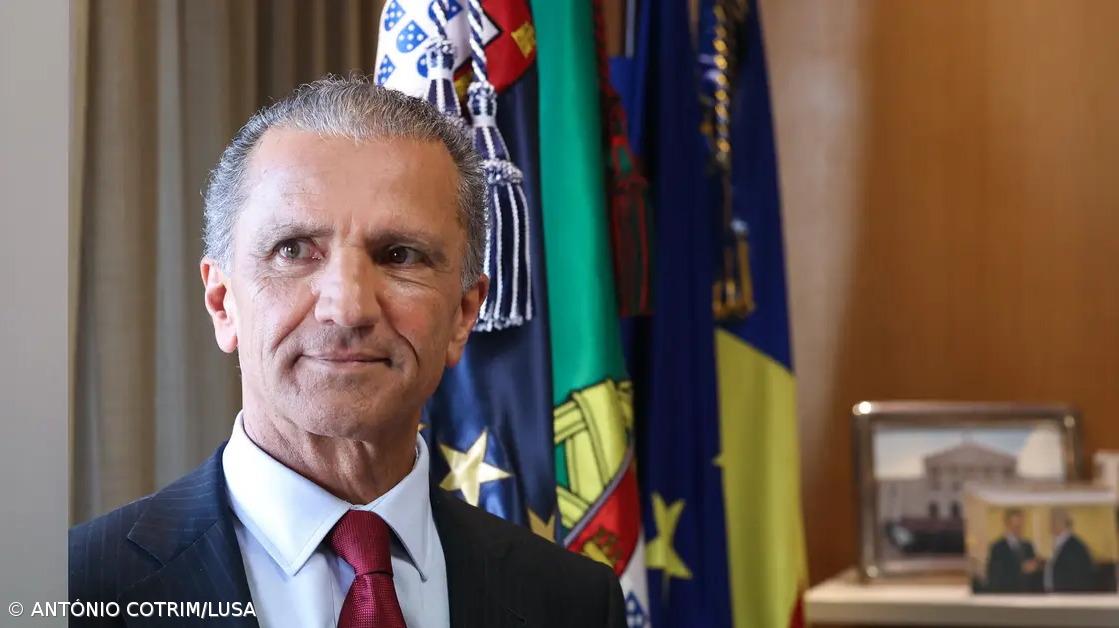 Governo aprova grupo de trabalho liderado por José Tavares para rever Lei das Finanças Regionais – Imagem 1