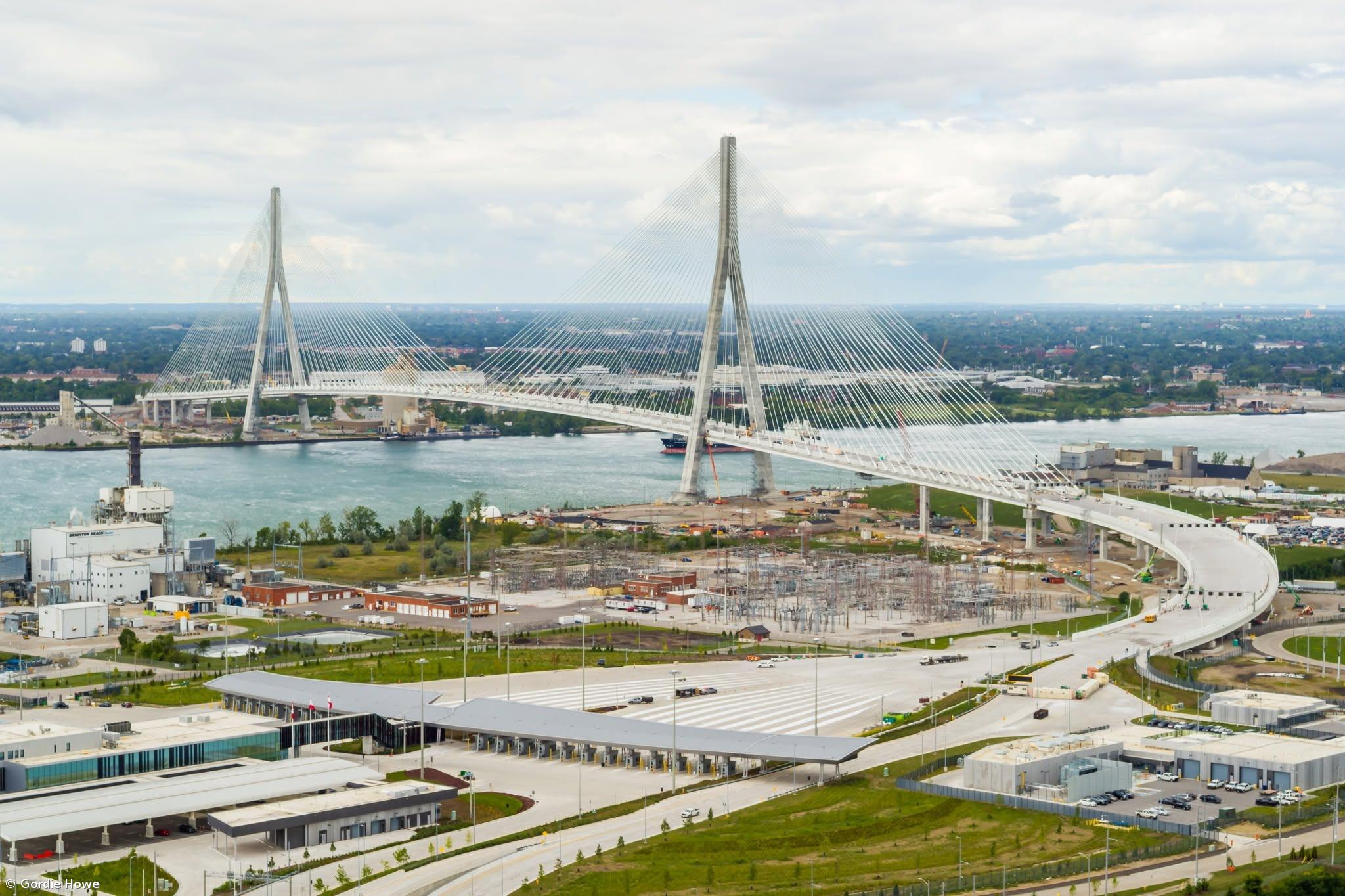 Inauguração de nova ponte na fronteira Canadá/EUA adiada por tempo indeterminado – Imagem 1