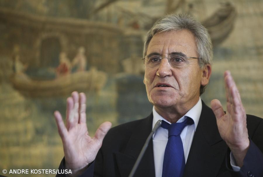  Jerónimo de Sousa “tranquilo” e feliz com estreia do neto – Imagem 1